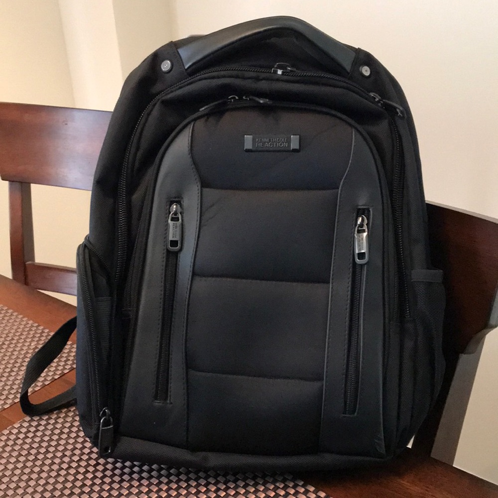 Kenneth Cole Reaction Backpack (Black)